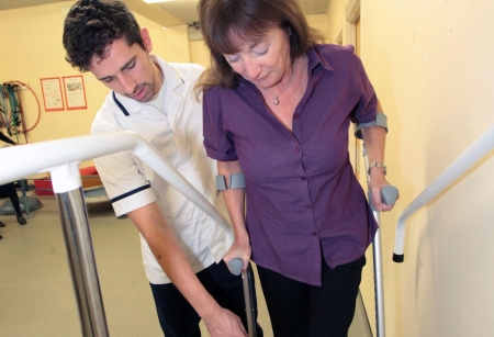 physiotherapy home visit nhs